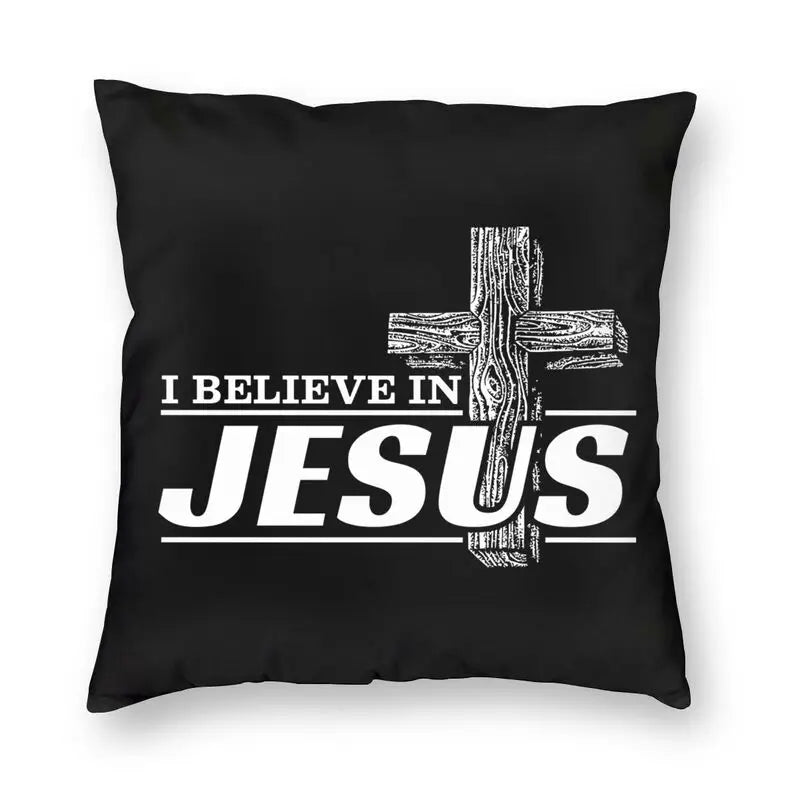Imagen de Funda de cojín con cruz de fe y Jesús