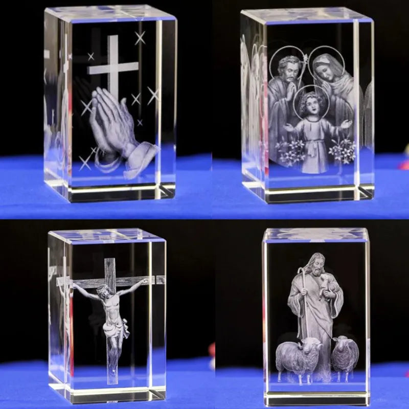 Imagen de Figura religiosa de cristal K9 grabado
