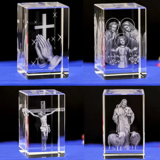 Imagen de Figura religiosa de cristal K9 grabado