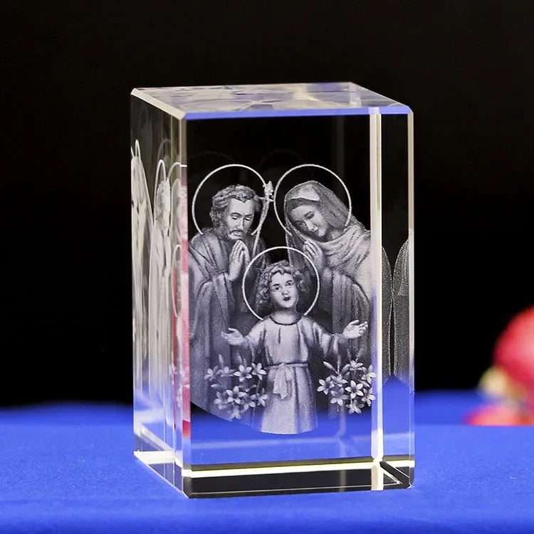 Imagen de Figura religiosa de cristal K9 grabado
